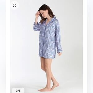 Honey Dew All American Sleepshirt Stormy Moons Blue Pink Womens Medium Soft Cozy